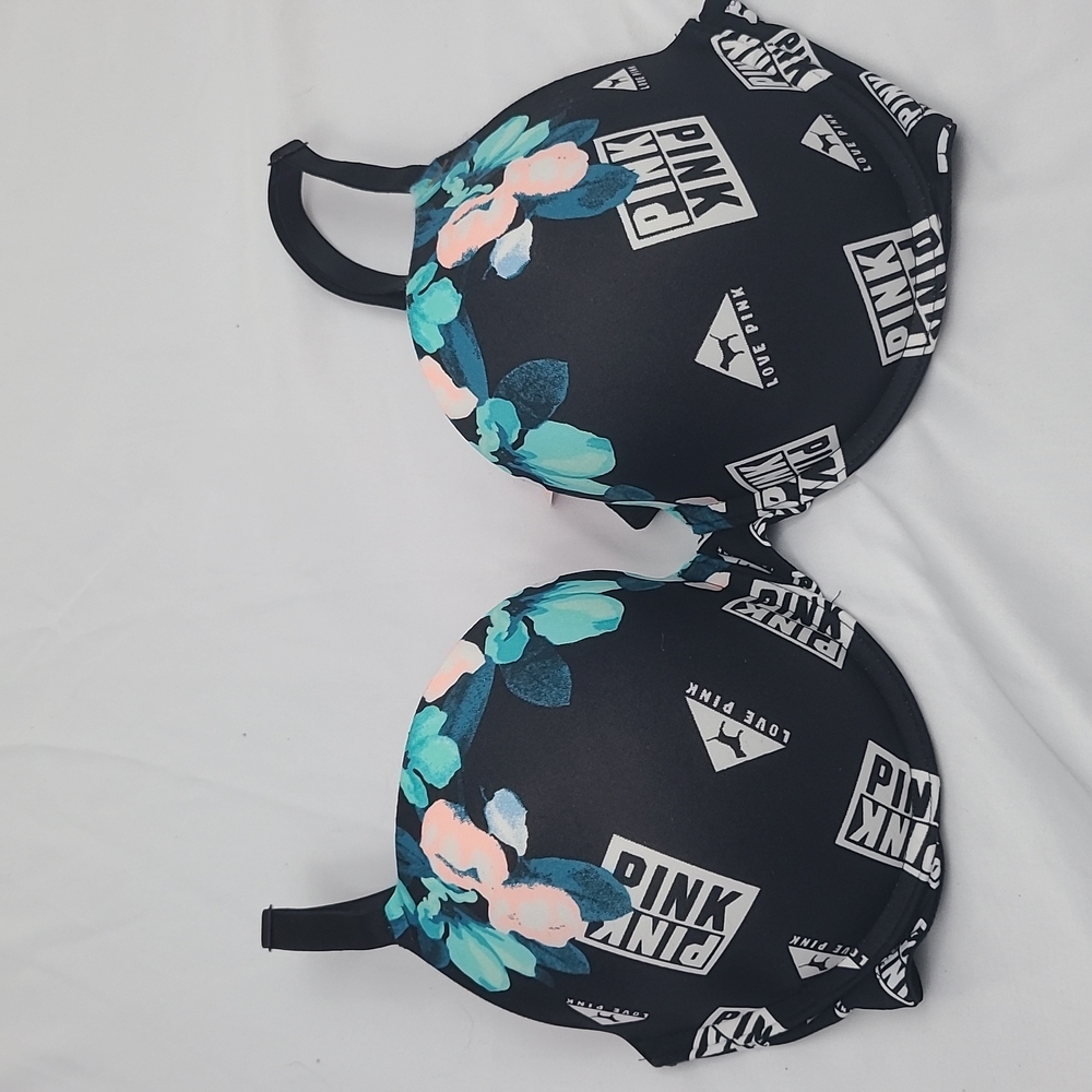 36DD | Victoria's Secret | Logo/Flower Pattern Pushup | Patterned